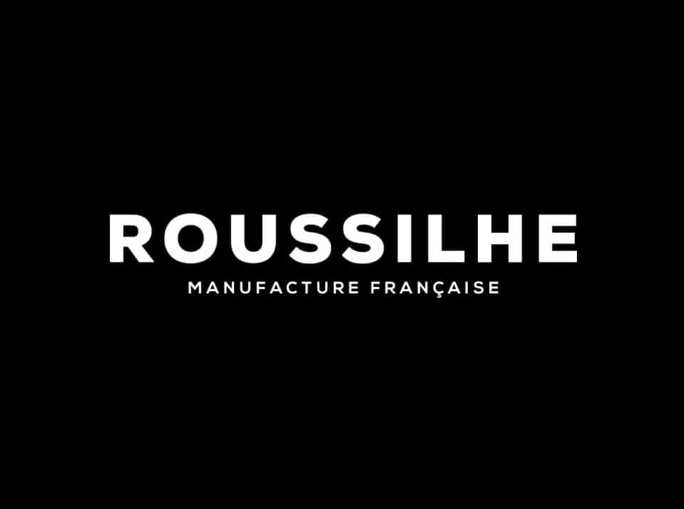 fond noir Roussilhe Manufacture française en blanc
