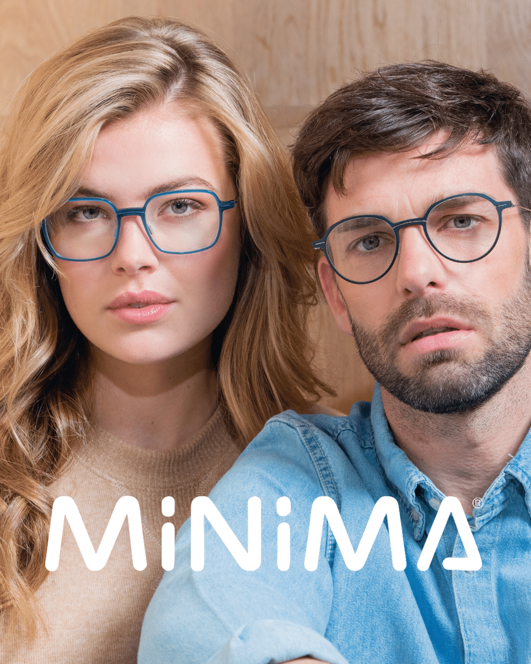 mannequins portant des lunettes minima